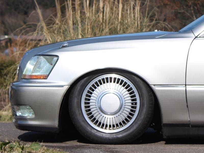 Toyota Crown Majesta